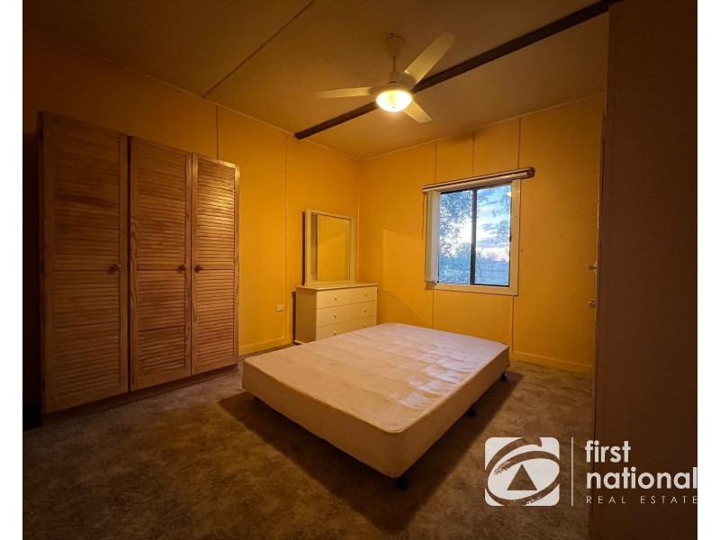 16 Anzac Avenue, Dulacca QLD 4425