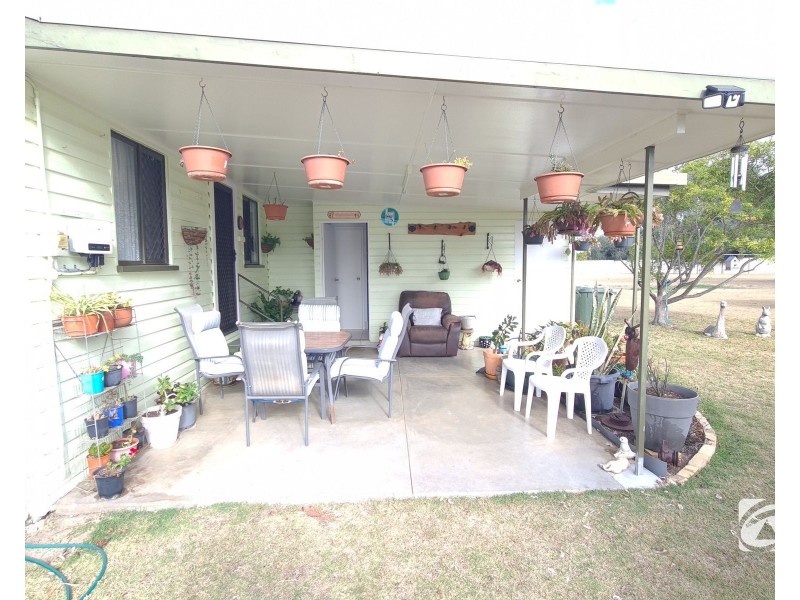 77 PARK STREET, Chinchilla QLD 4413