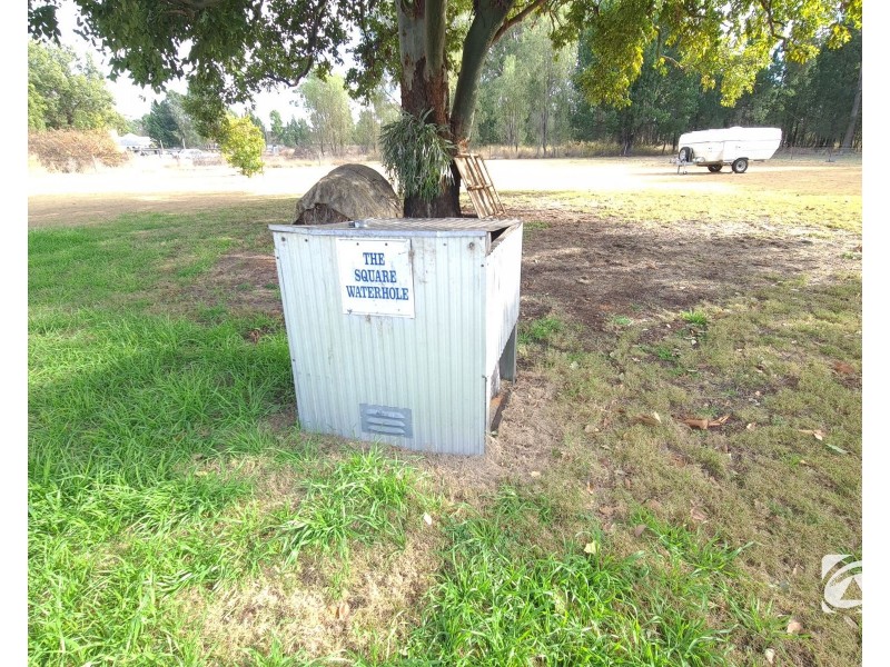 77 PARK STREET, Chinchilla QLD 4413