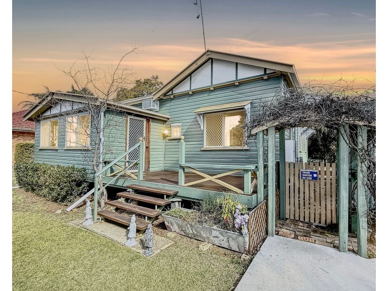 50 Bell Street, Chinchilla QLD 4413