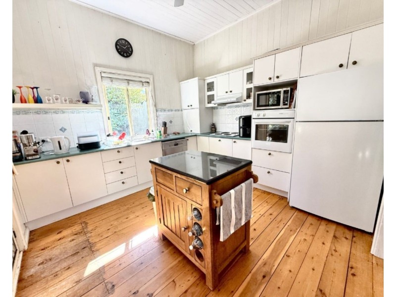 50 Bell Street, Chinchilla QLD 4413