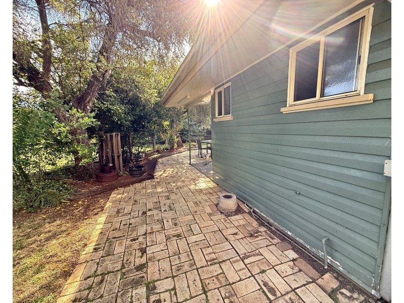 50 Bell Street, Chinchilla QLD 4413
