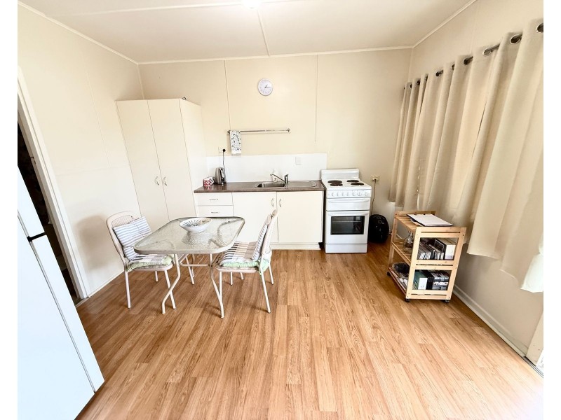 12 Constance Street, Miles QLD 4415