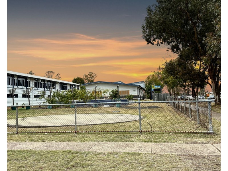 12 Constance Street, Miles QLD 4415