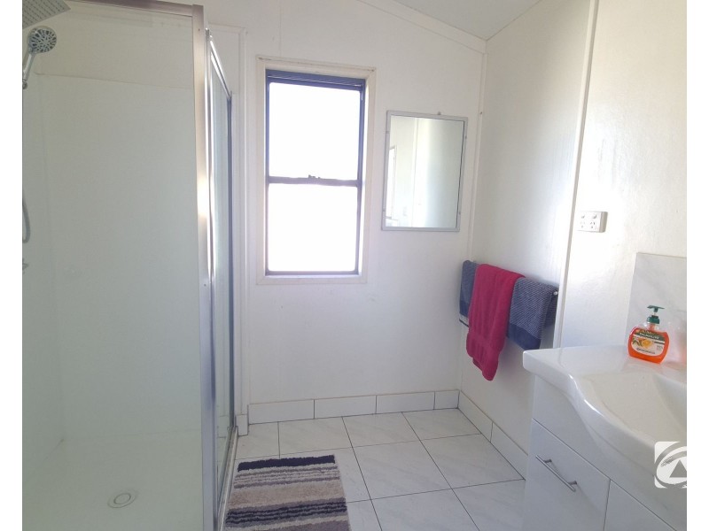 20 MCNULTY STREET, Miles QLD 4415