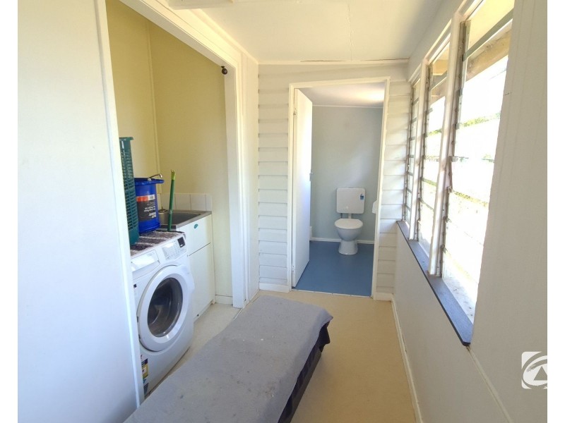 20 MCNULTY STREET, Miles QLD 4415
