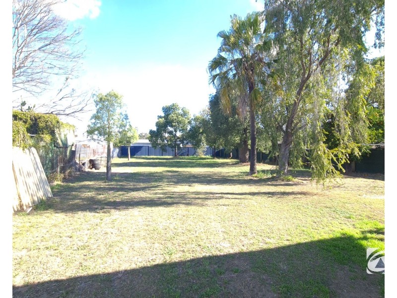 20 MCNULTY STREET, Miles QLD 4415