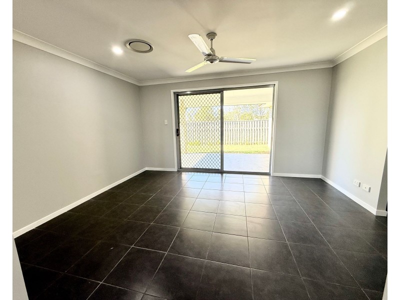 21 Freeman Close, Chinchilla QLD 4413