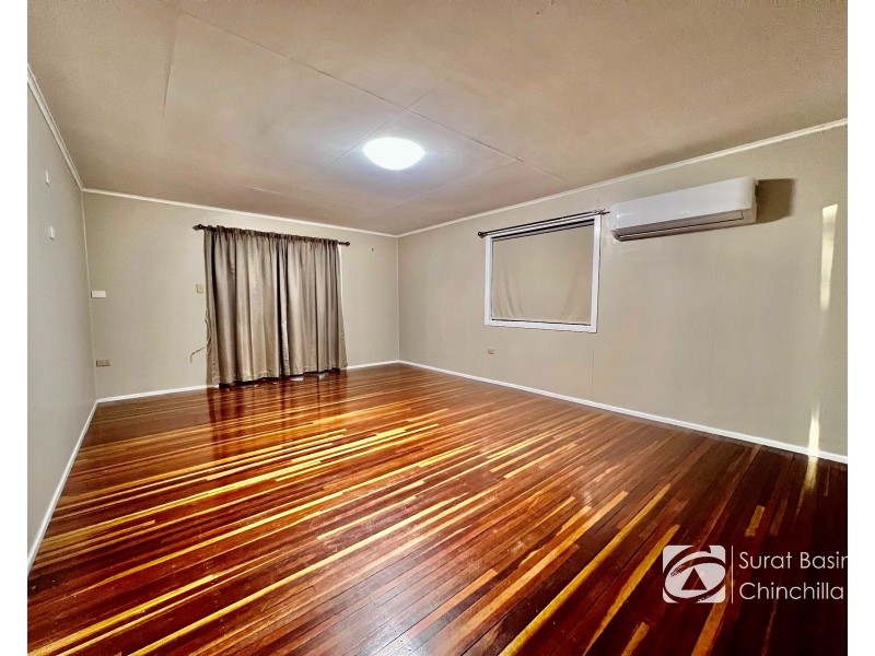 7 DOWNES Road, Chinchilla QLD 4413