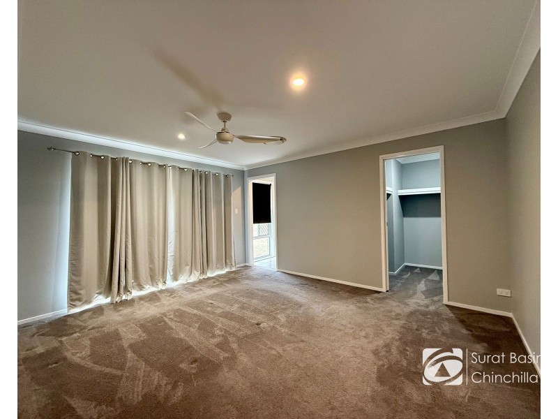 21 VOWLES STREET, Miles QLD 4415