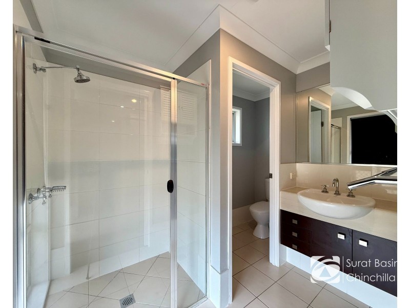 21 VOWLES STREET, Miles QLD 4415