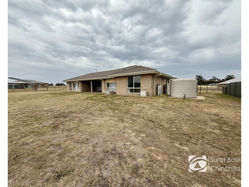 21 VOWLES STREET, Miles QLD 4415