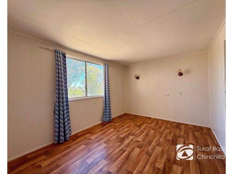 17 Kinnoul Street, Taroom QLD 4420