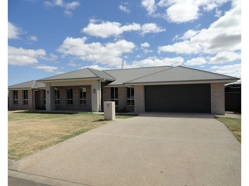 71 Frame Street, Chinchilla QLD 4413