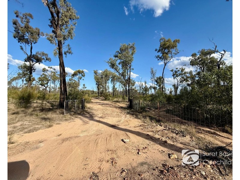 98 Robbos Road, Wieambilla QLD 4413