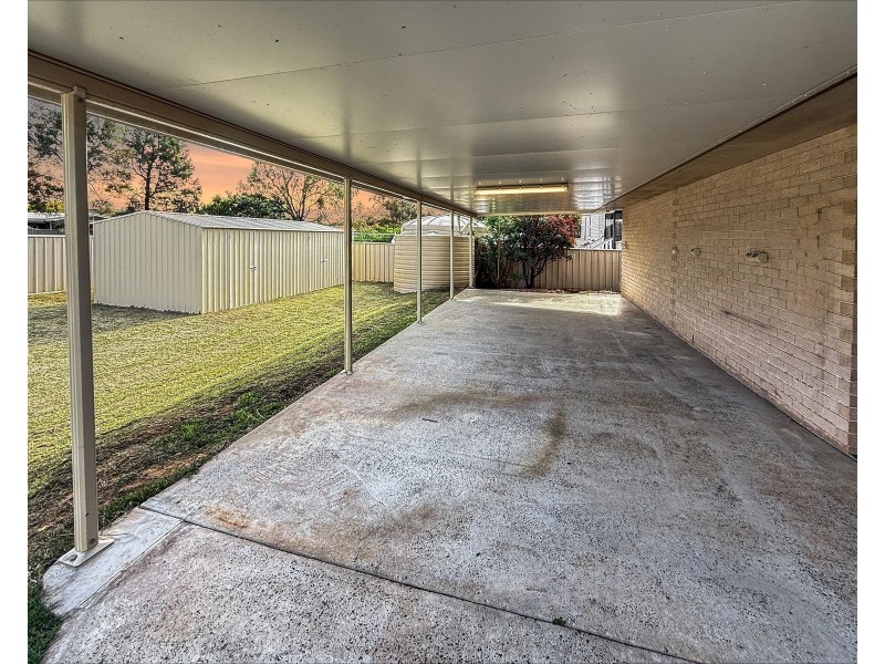 8 Davidson Court, Chinchilla QLD 4413