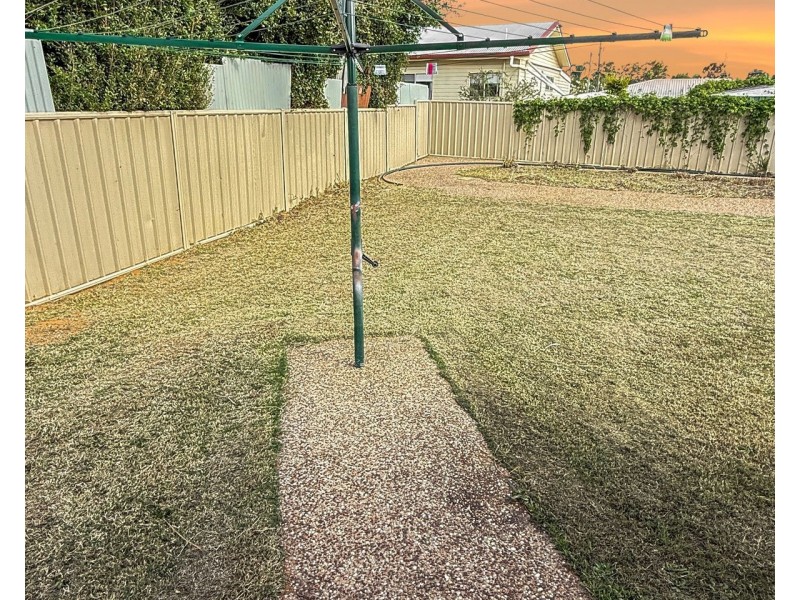 8 Davidson Court, Chinchilla QLD 4413