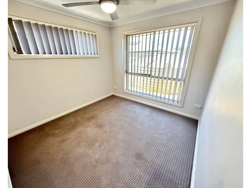 2/27 Price, Chinchilla QLD 4413
