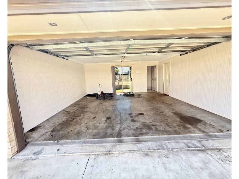 2/27 Price, Chinchilla QLD 4413