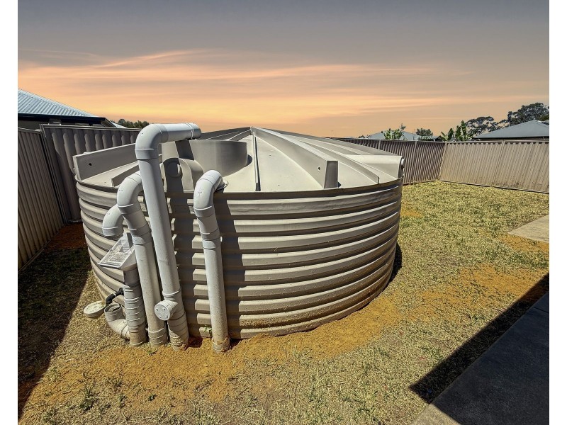 2/27 Price, Chinchilla QLD 4413