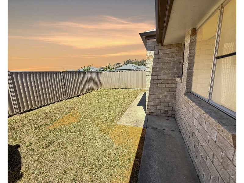 2/27 Price, Chinchilla QLD 4413