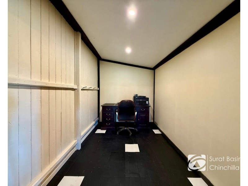 7 Ford Street, Taroom QLD 4420