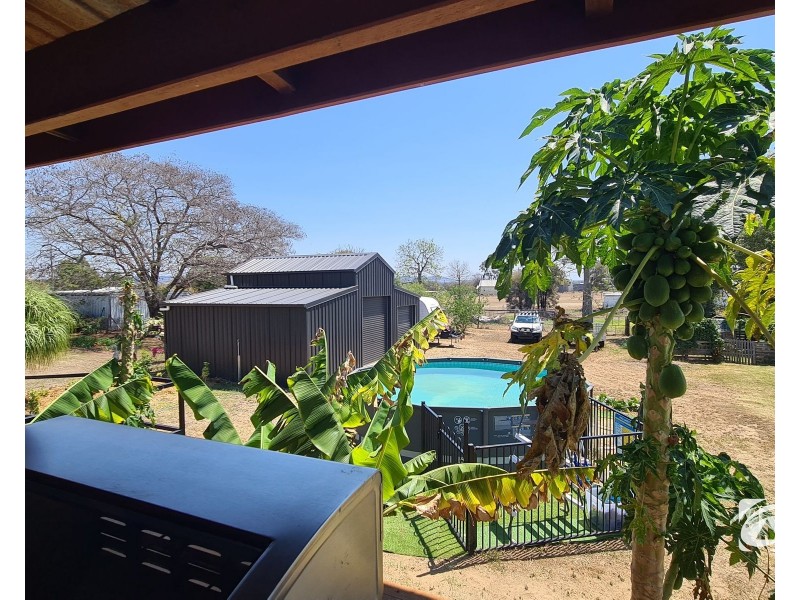 7 Ford Street, Taroom QLD 4420