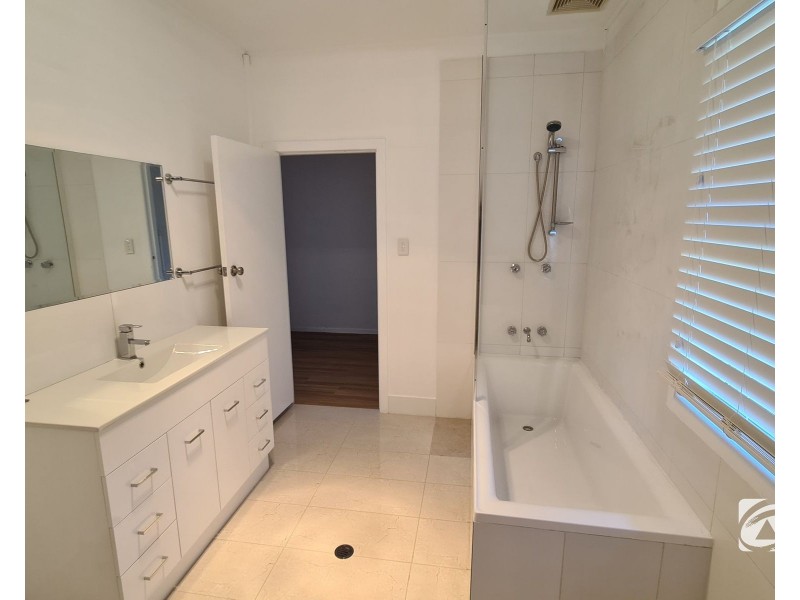 84 Boyd Street, Chinchilla QLD 4413