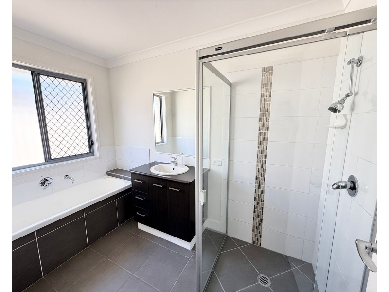 30 Gleeson Street, Chinchilla QLD 4413