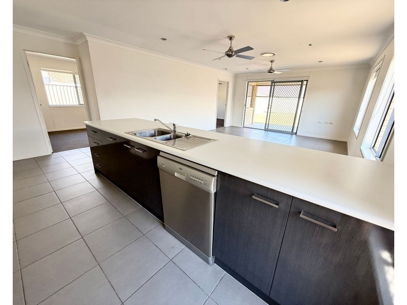 30 Gleeson Street, Chinchilla QLD 4413