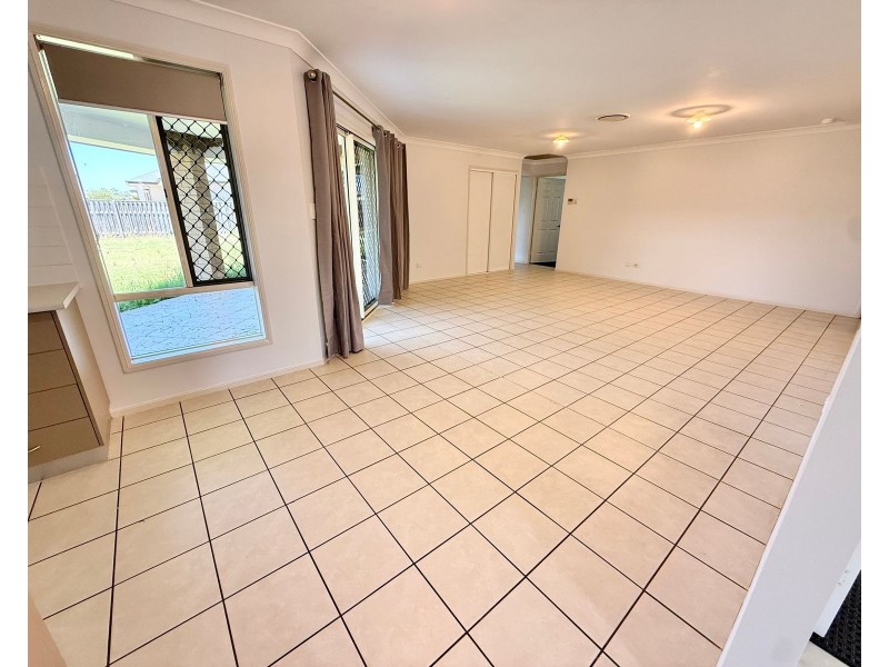 10 Pilkington Street, Chinchilla QLD 4413