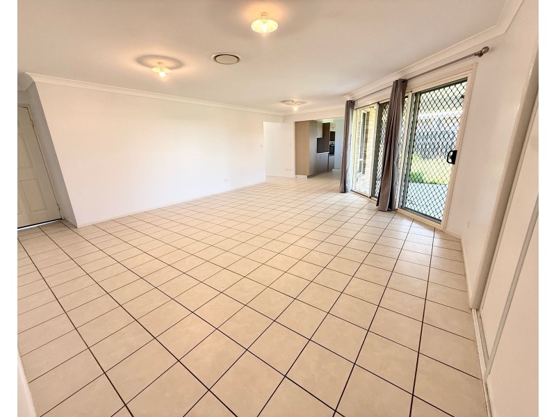 10 Pilkington Street, Chinchilla QLD 4413