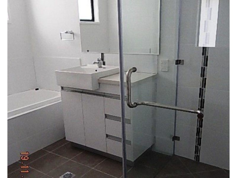 3 Zanoni Villas, Chinchilla QLD 4413