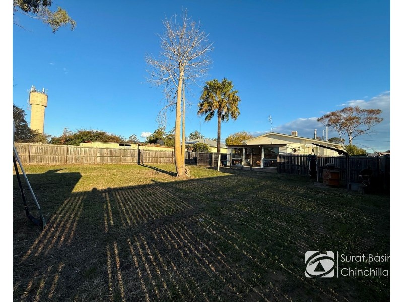 5 ELEANOR STREET, Miles QLD 4415