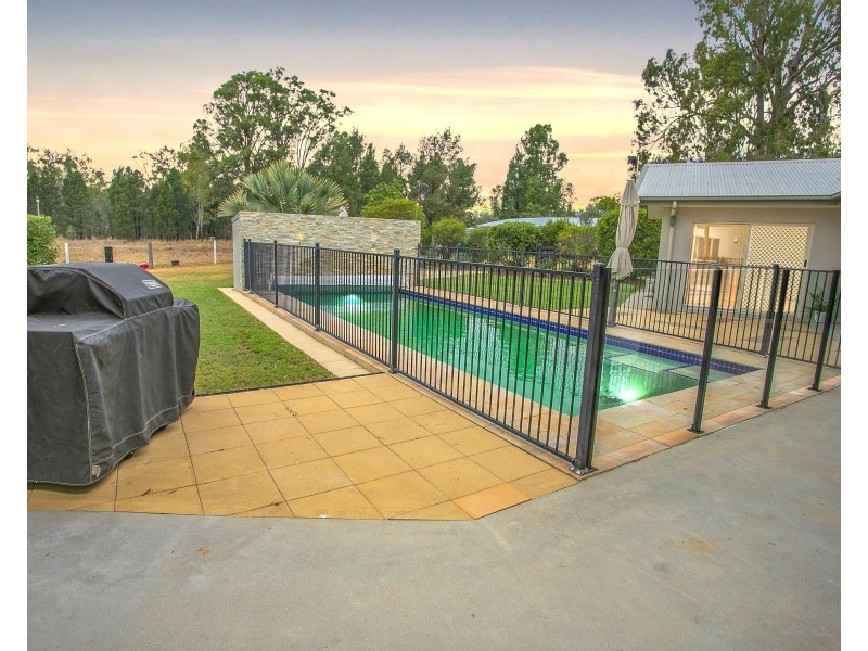 35 McCaffery Road, Chinchilla QLD 4413