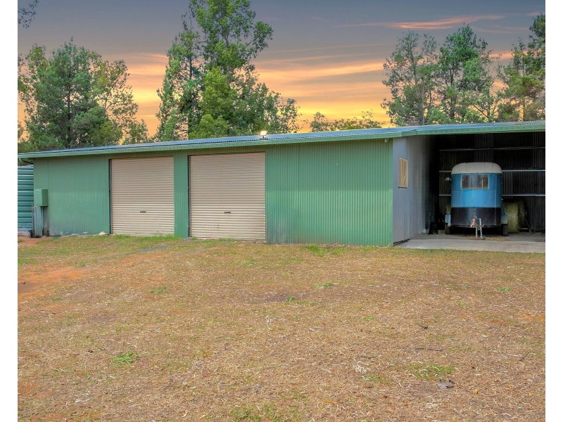 35 McCaffery Road, Chinchilla QLD 4413
