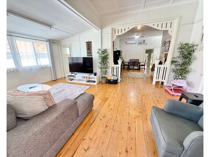 50 BELL STREET, Chinchilla QLD 4413