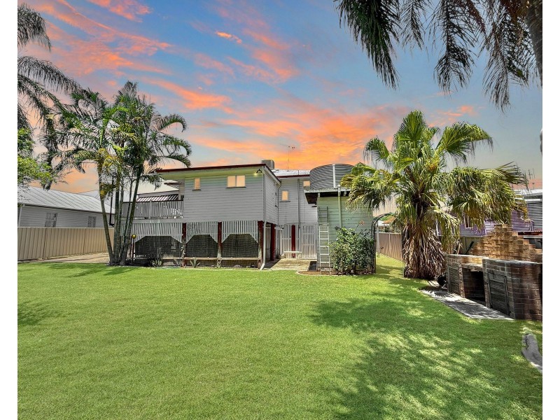 15 Bell Street, Chinchilla QLD 4413