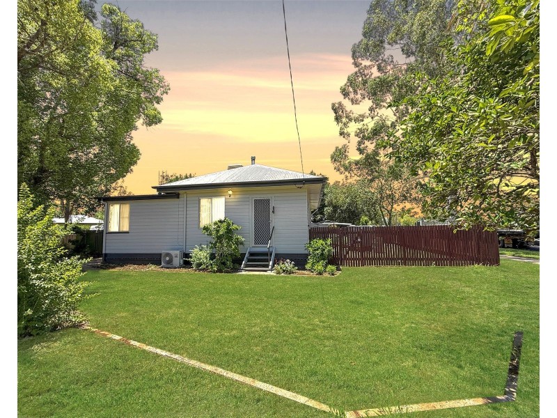 21 Tara Road, Chinchilla QLD 4413