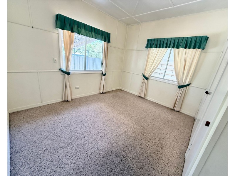 21 Tara Road, Chinchilla QLD 4413