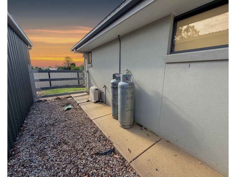 5 Lewis Street, Chinchilla QLD 4413