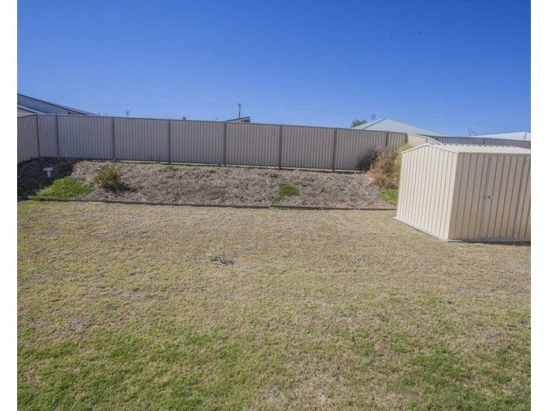 23 Ellem Drive, Chinchilla QLD 4413