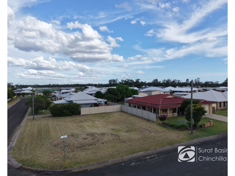 16 LEE STREET, Miles QLD 4415