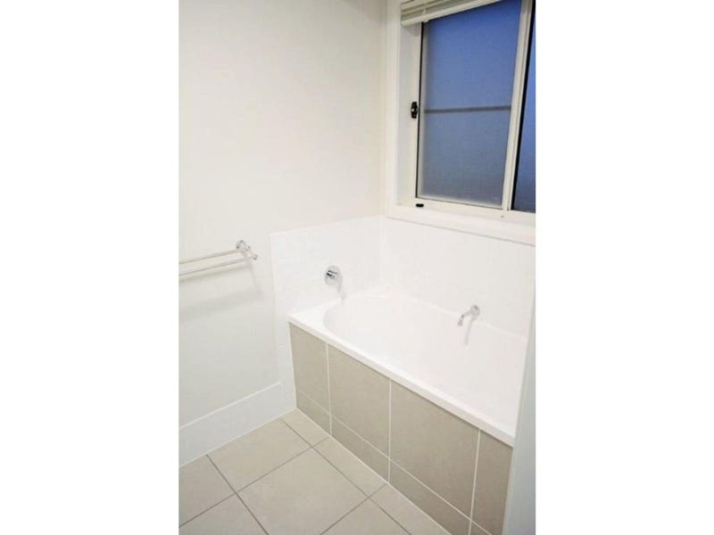 64 Sheridan Street, Chinchilla QLD 4413