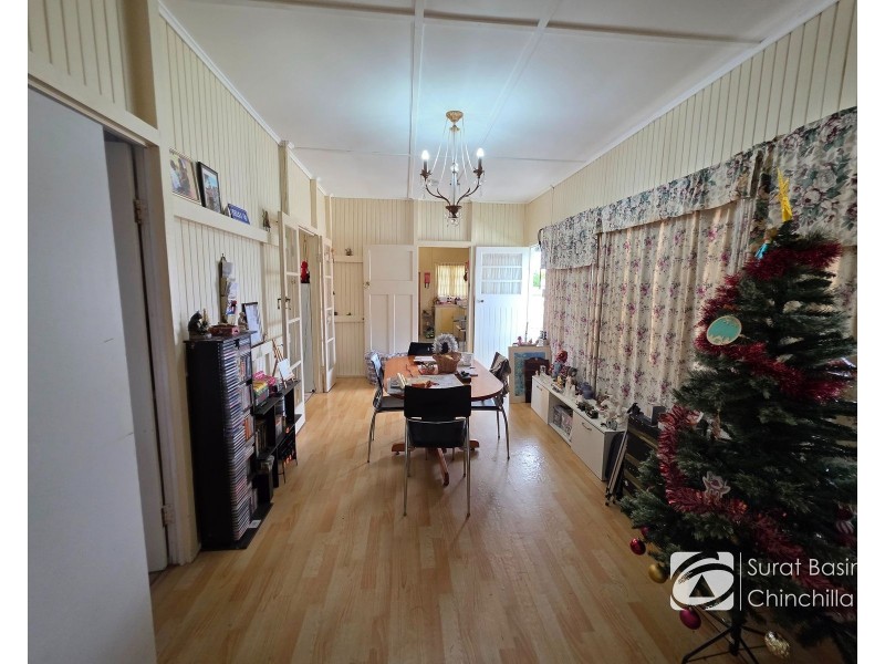 16 Ford Street, Taroom QLD 4420