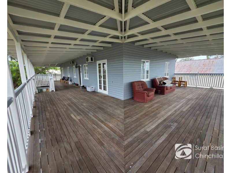 16 Ford Street, Taroom QLD 4420