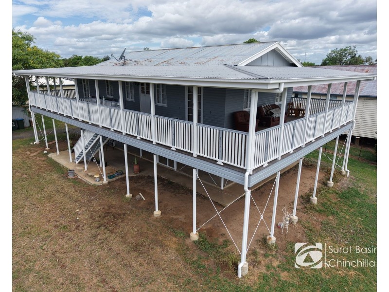 16 Ford Street, Taroom QLD 4420