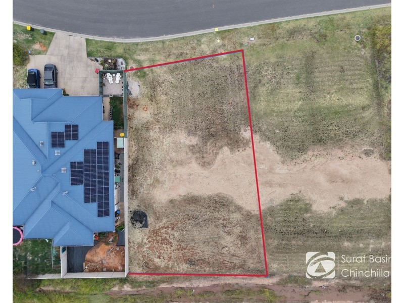 35 LEE STREET, Miles QLD 4415