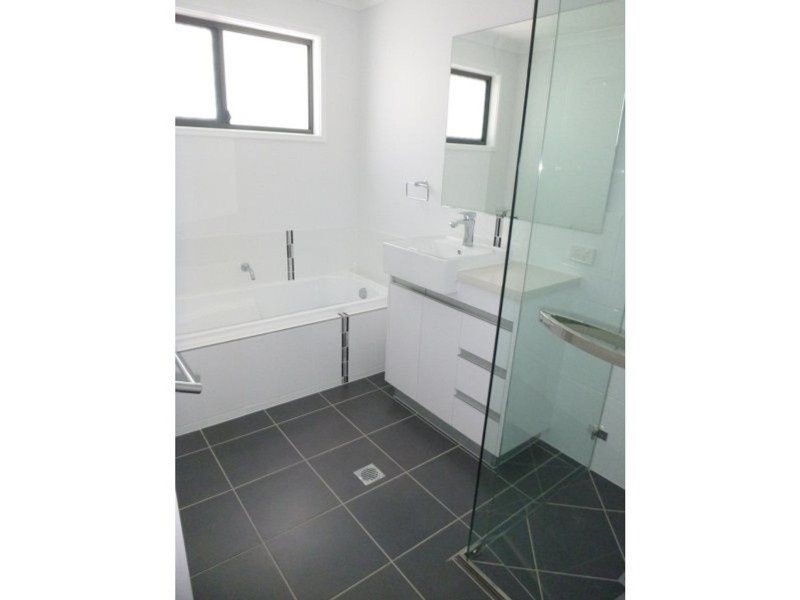 13 Zanoni Park Villas 96 Middle Street, Chinchilla QLD 4413