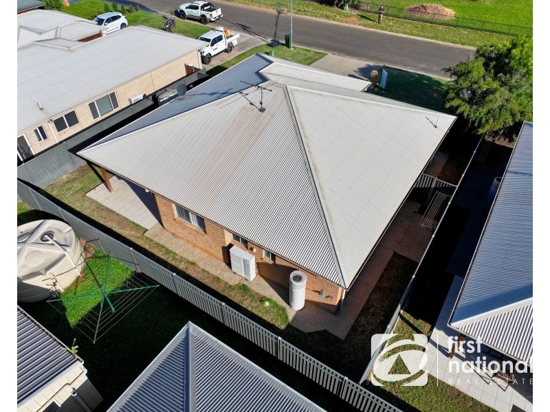1 Layne Crescent, Chinchilla QLD 4413